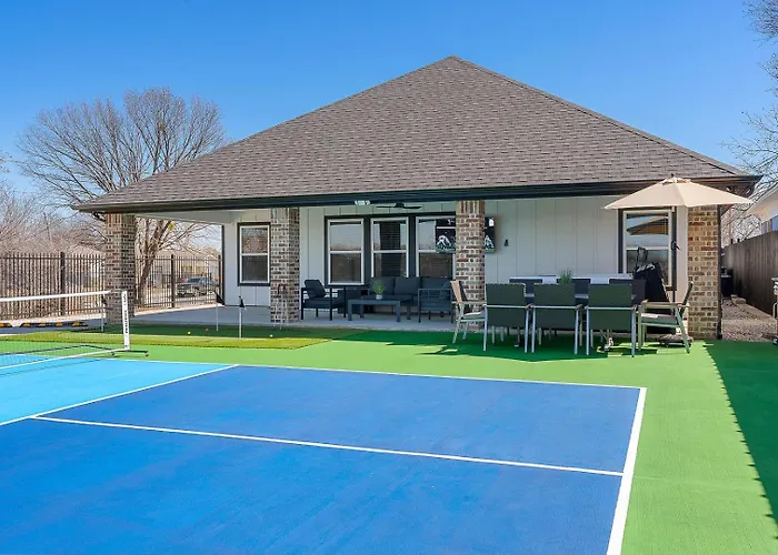 Vakantiehuis Pickleball Hottub Minigolf With Downtown Worth Views! Fort Worth