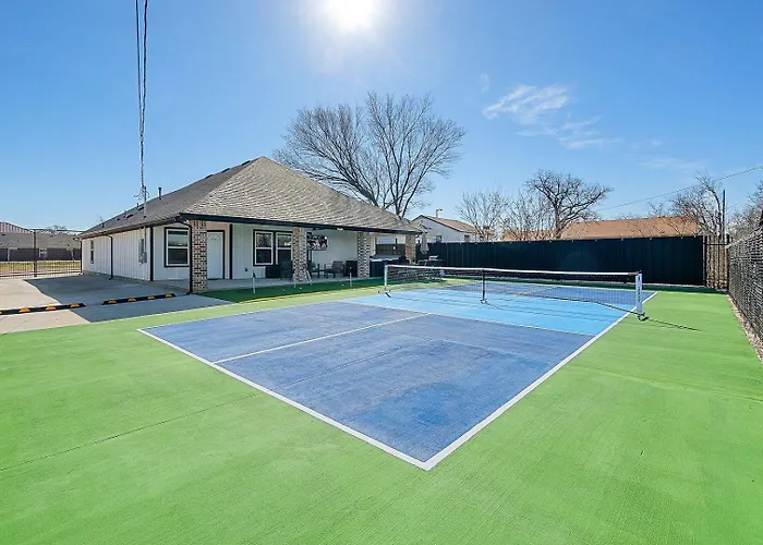 Vakantiehuis Pickleball Hottub Minigolf With Downtown Worth Views! Fort Worth